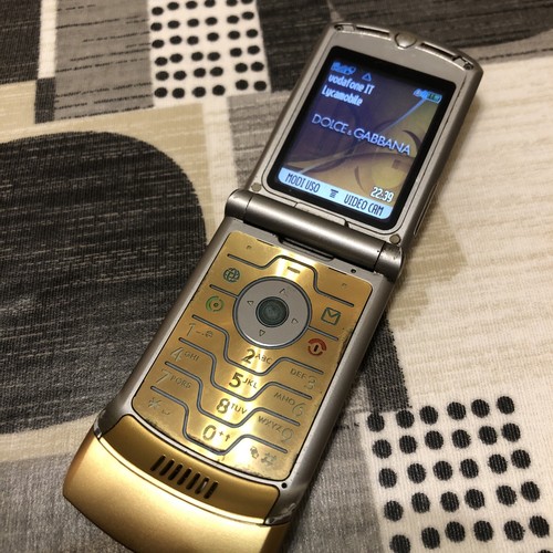Motorola Razr v3i Dolce e Gabbana - Foto 2 di 5