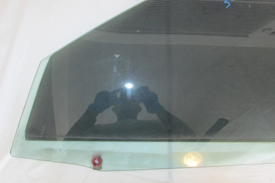 BMW 328I 1999-200-2001 4 puertas sedán puerta delantera izquierda conductor ventana cristal OEM Foto 2 de 4