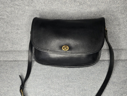 Vintage coach 9790 black - Gem Vintage coach 9790 black - Gem
