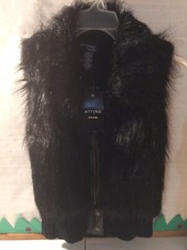 Attyre New York Woman’s Black Fuax Fur Sleeveless Medium Vest (new )