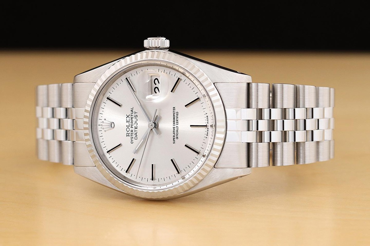 ROLEX MENS DATEJUST 16014 18K GOLD STAINLESS STEEL SILVER DIAL