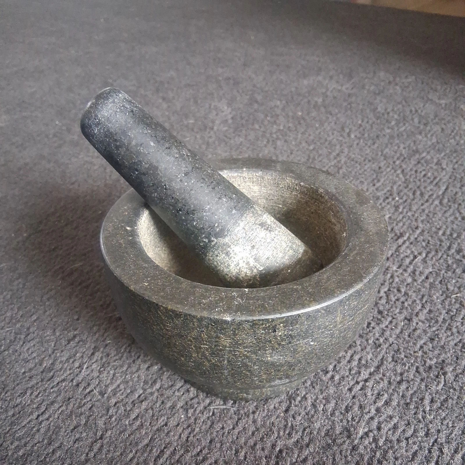 Cole & Mason 5” Granite Mortar and Pestle 4lb Polished Finish England