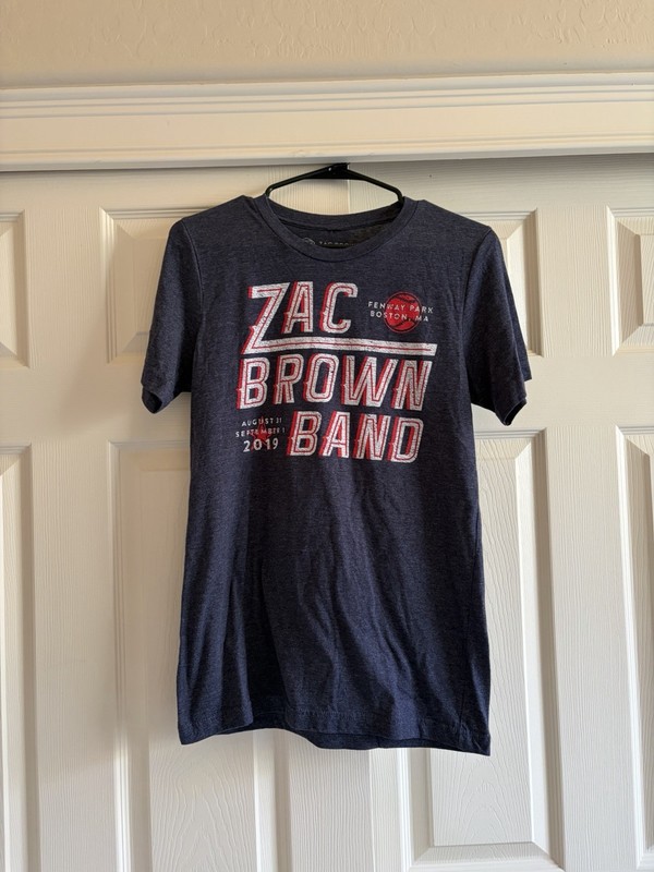 Zac Brown Band Shirt Mens Size Small Fenway Park Boston 2019 Concert Tour.