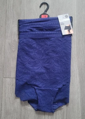 Marks & Spencer Women's 3 Pack Full Brief Knickers Colour Blue Size 18 - Image 1 of 3