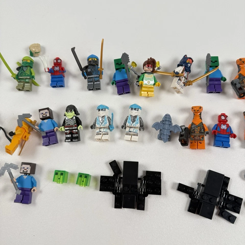 Lote de minifiguras LEGO Minecraft Steve Zombie Ninjago Marvel Spiderman 20+ - Imagem 4 de 4