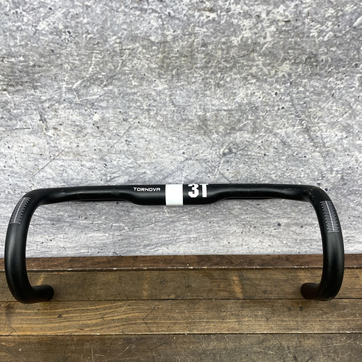 3T Tornova Drop Handlebar 40cm 31.8 Clamp Alloy Black Road Bar