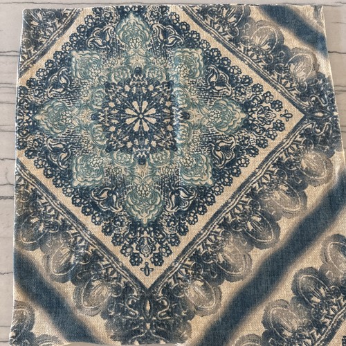 Pottery Barn Pillow Cover 24" x 24" 682450 Cotton Linen Medallion Blues Grays - Picture 2 of 8
