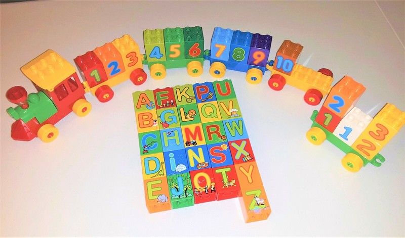 Lego Duplo - Alphabet & Number Train