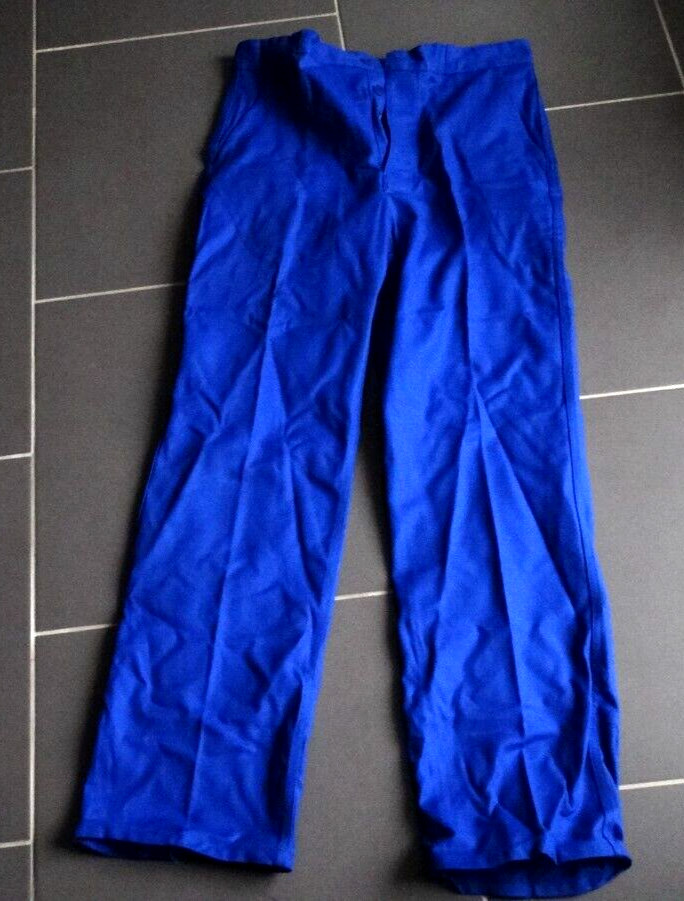 Bleu de travail Sanfor Bugatti Le Mont Carmel : fini les pantalons qui rétrécissent, taille 44