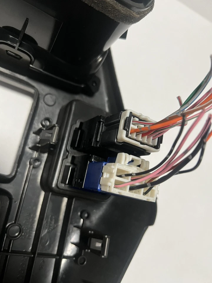 Radio de tablero Infinity QX4 97 98 99 00 bisel de ajuste climático con interruptores Foto 3 de 4