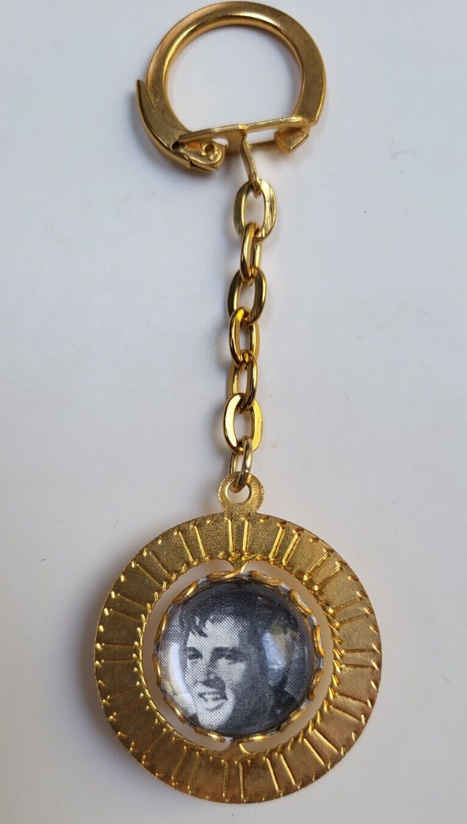 NIP Vintage ELVIS PRESLEY Bubble Photo Two-Sided KEYCHAIN BOXCAR