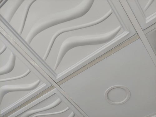 Nastro di Copertura Autoadesivo per Soffitto Sospeso Te Grid, Vinile Bianco 100 ft - Foto 4 di 5
