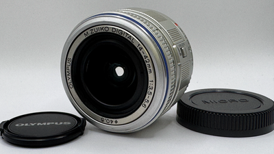 Olympus M.Zuiko Digital ED 14-42mm F3.5-5.6 Zoom Lens Silver MFT