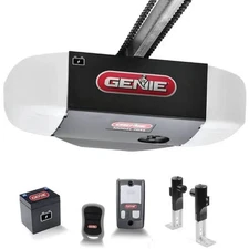 Genie Chainmax 1/2 HPC Durable Chain Drive Garage Door Opener W/ Battery Backup