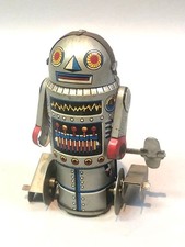 Japanese Tin Toy Vintage Robot Wind Up Walking Tin Robot