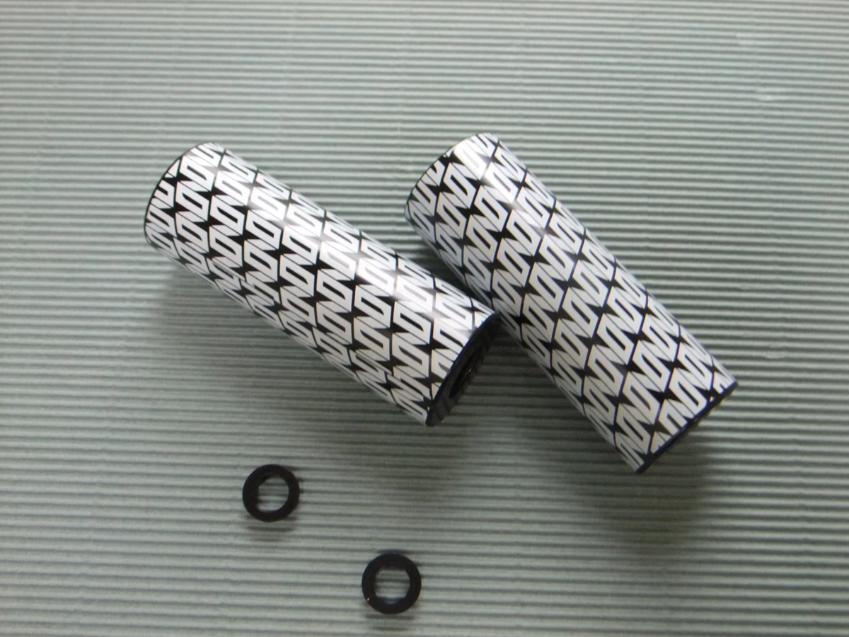 2pcs BMX VTT Vélo essieu Pédale Pegs noir - Sport