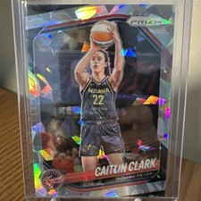2025 Panini Prizm WNBA #22 Caitlin Clark Cracked Ice Prizm Indiana Fever