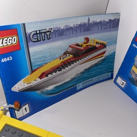 Lego #4643  CITY Power Boat Transporter. Complete. w/Minifigures & Instructions
