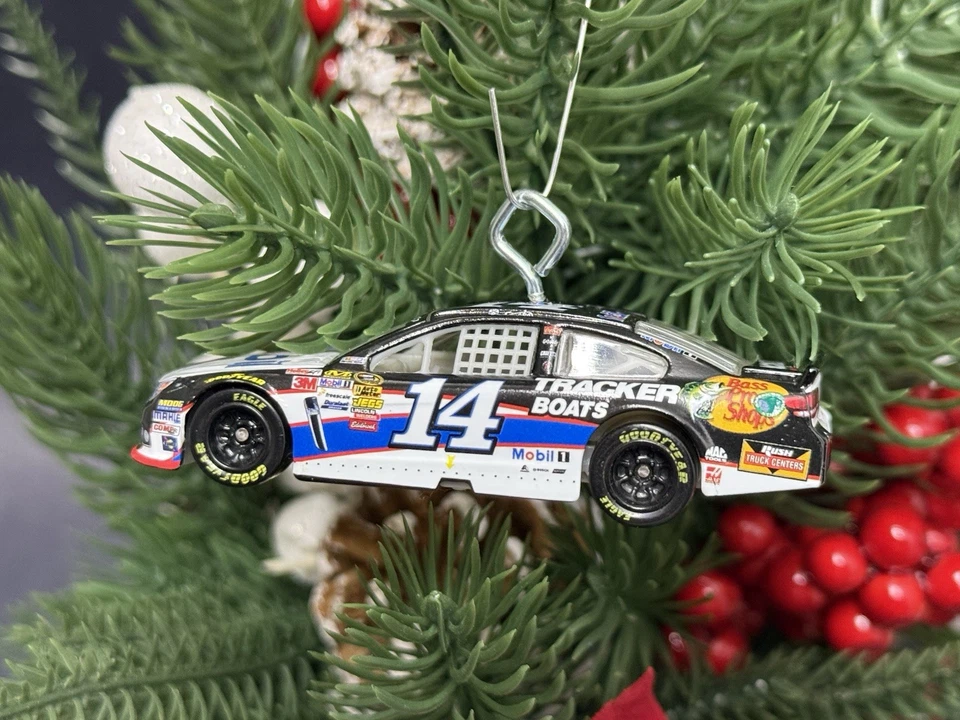 Lot Of 8 Assorted Nascar 1/64 Diecast Christmas Ornaments Stewart + MORE - Image 2 of 4