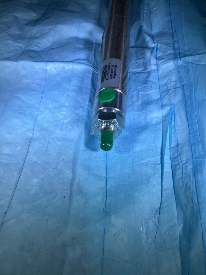 Numatics 1062D4-08A cylinder  1-1/16 x 8.000 in OA6A-849174-5 New Made in USA - Image 4 of 4