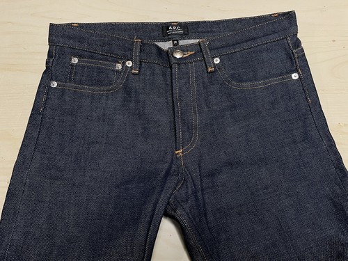 Jean APC Petit Standard ribete de mezclilla crudo oscuro A.P.C. Talla 28 Actual (31x30) - Imagen 2 de 9