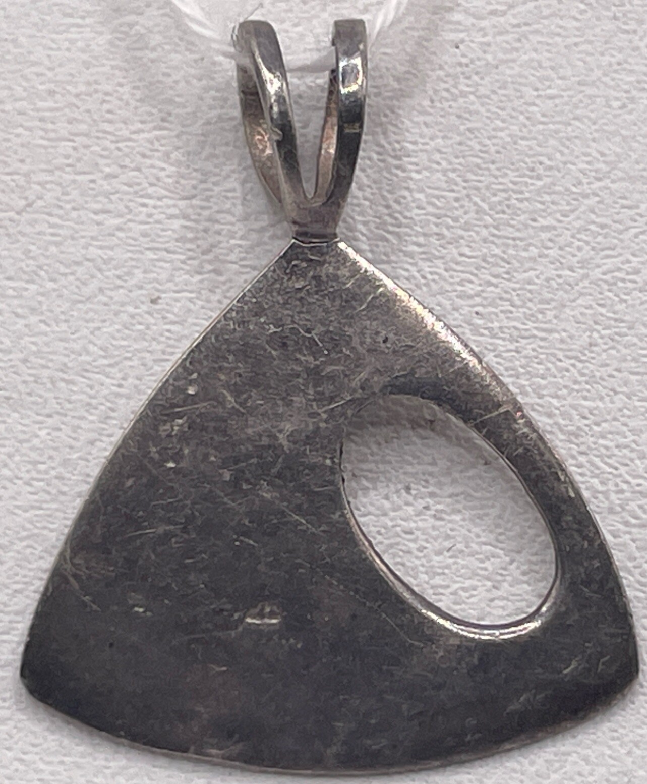 Sterling Silver Triangular Small Pendant (2.23gr) - image 3