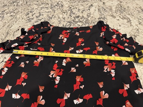 Banana Republic Floral Blouse Top Sz. Medium