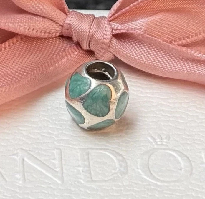 Original Pandora Charm Perlmutt grüne Herzen 925 Silber#790543EN18 - Bild 2 von 3