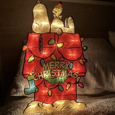 Peanuts Lighted Yard Art Sculpture Christmas Snoopy On Dog House 19  Tall w/ Box