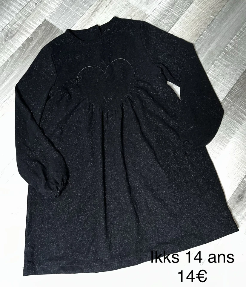 Ikks 14 Ans Fille : Robegris noir hiver motif coeur tbe - Photo 1/1