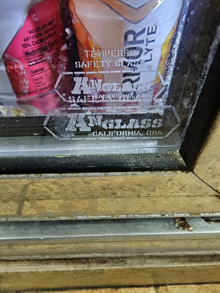 Puertas de vidrio para refrigerador comercial - se adapta a aberturas de refrigerador estándar Foto 4 de 4