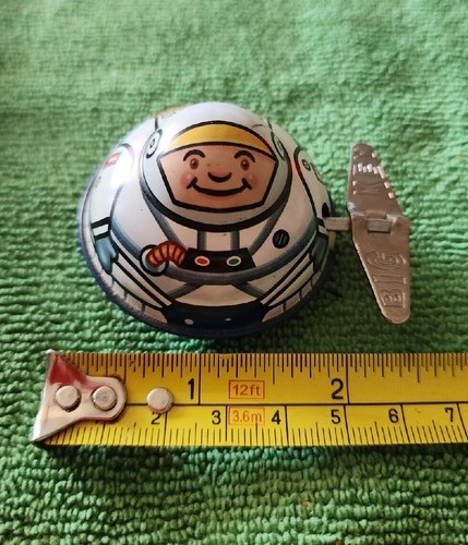 VINTAGE "Big Key VARIANT" Rocket USA Wacky Wind-Ups Tin Litho ASTRANAUT TOY - Picture 14 of 19
