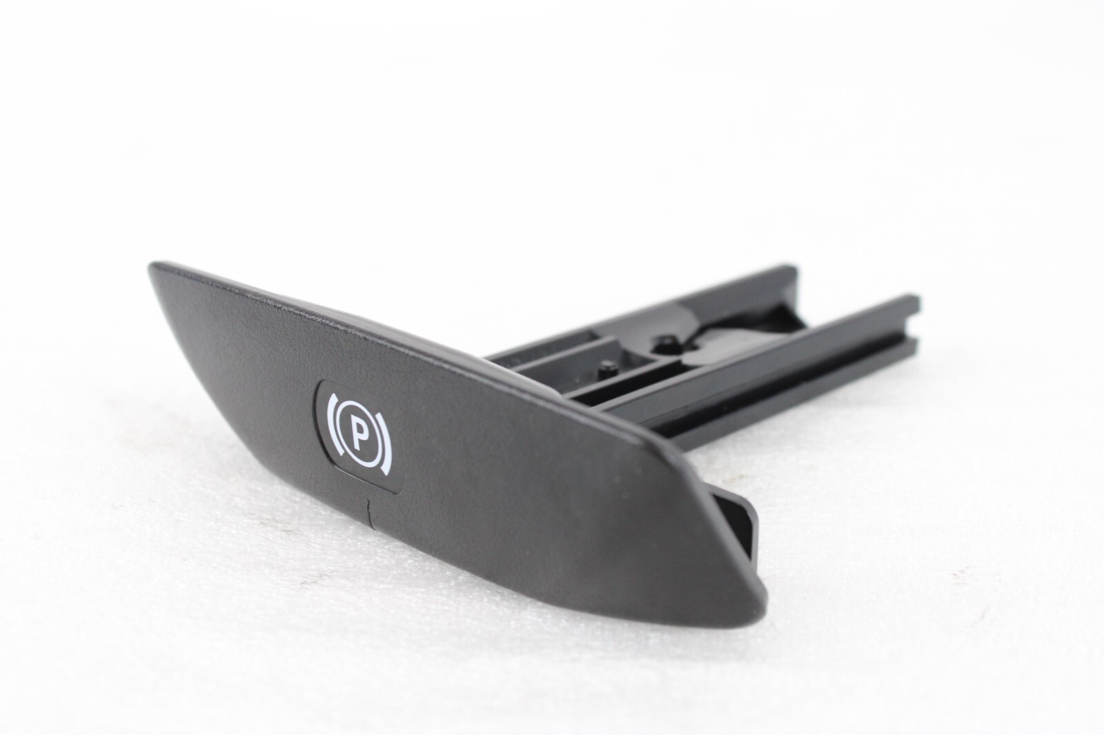 0818 Mercedes W204 C250 C300 CLS550 Parking Brake Release Handle