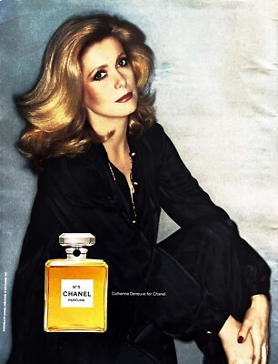1979 CHANEL NO. 5 PERFUME CATHERINE DENEUVE Large Vintage Print Ad Fragrance