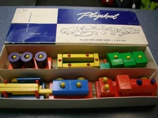 Vintage Playskool Deluxe Take-Apart Train Set. W/Box missing pull string