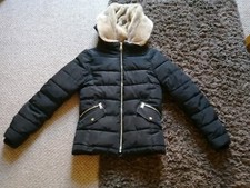 Zara Black & Faux Fur Puffa Jacket Size Small