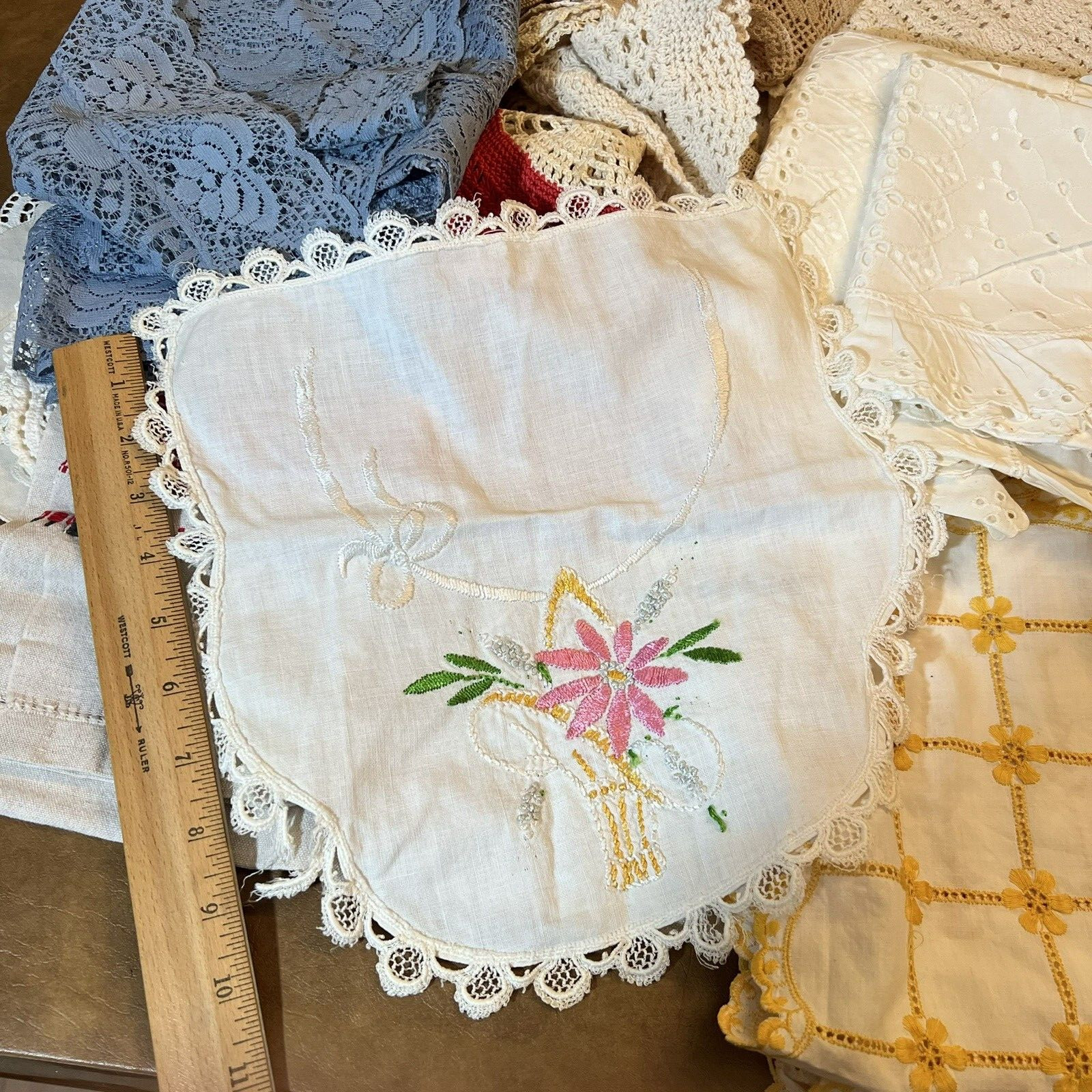 Lot 23 Assorted Doilies Lace Table Runners Napkins Embroidery Red Yellow Accents