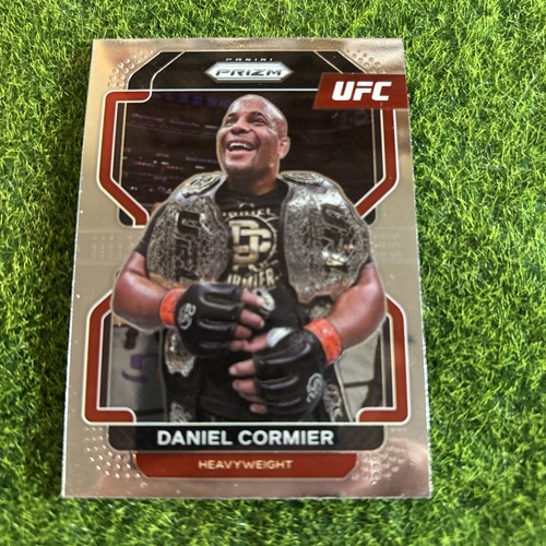 Daniel Cormier #171 2022 Panini Prizm UFC card