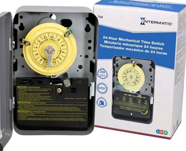 Intermatic T-104 24 Hr Timer Switch CASE ONLY NO TIMER