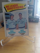 1977 Topps - Big League Brothers Rick Reuschel, Paul Reuschel #634 (RC)