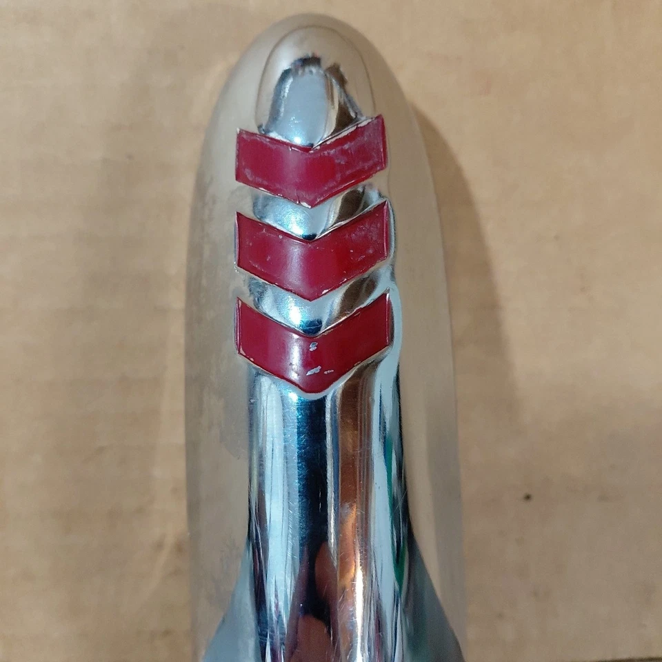 Parachoques vertical Studebaker Champion 1940 delantero/derecho trasero izquierdo nuevo en stock Foto 2 de 4