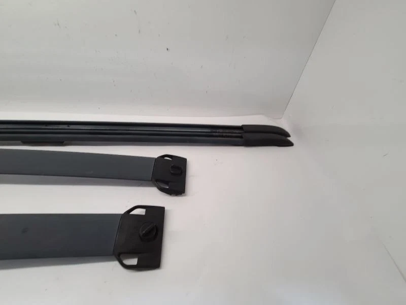 2008-2010 CHRYSLER TOWN COUNTRY LUGGAGE RAILS AND BARS  Foto 4 de 4