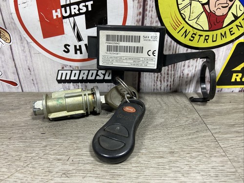 2001-2004 Jeep Grand Cherokee Ignition Switch Lock Control Immobilizer W/ Key OE
