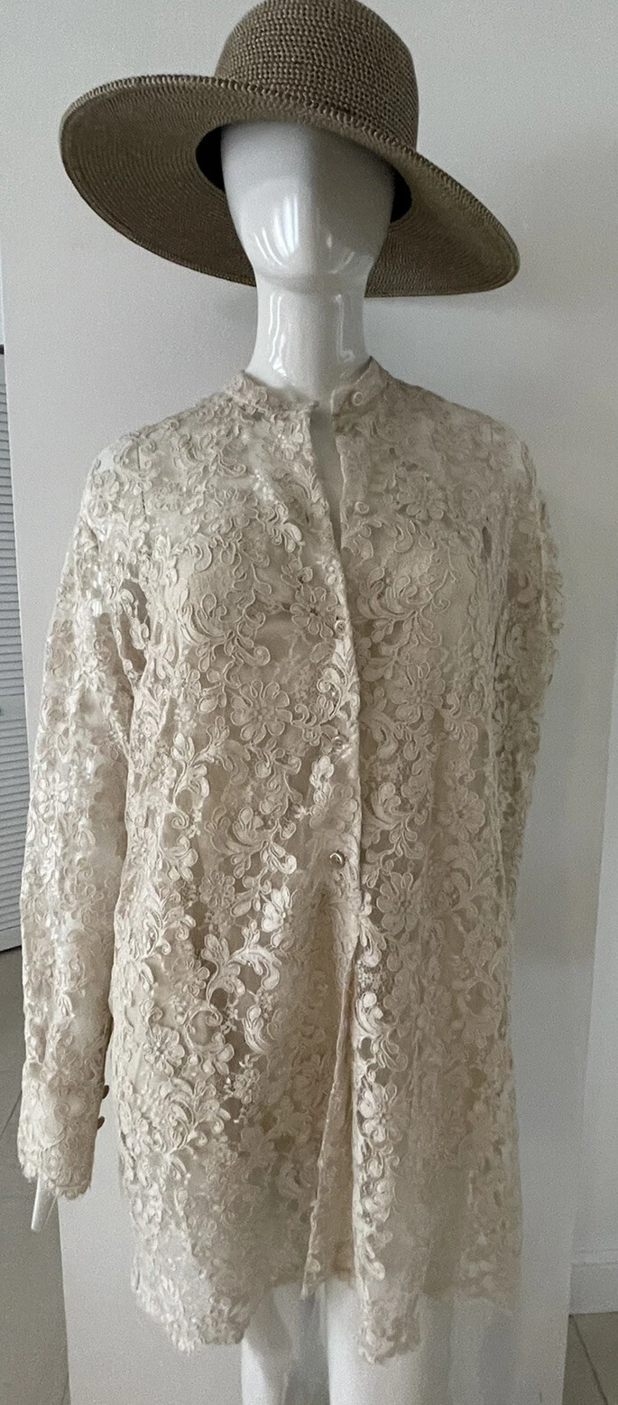 CHEMISE CLASSIQUE AUTHENTIQUE.GUCCI FLEUR DENTELLE AMANDE REFRODE/MINI ROBE IT 40/S/M NEUF