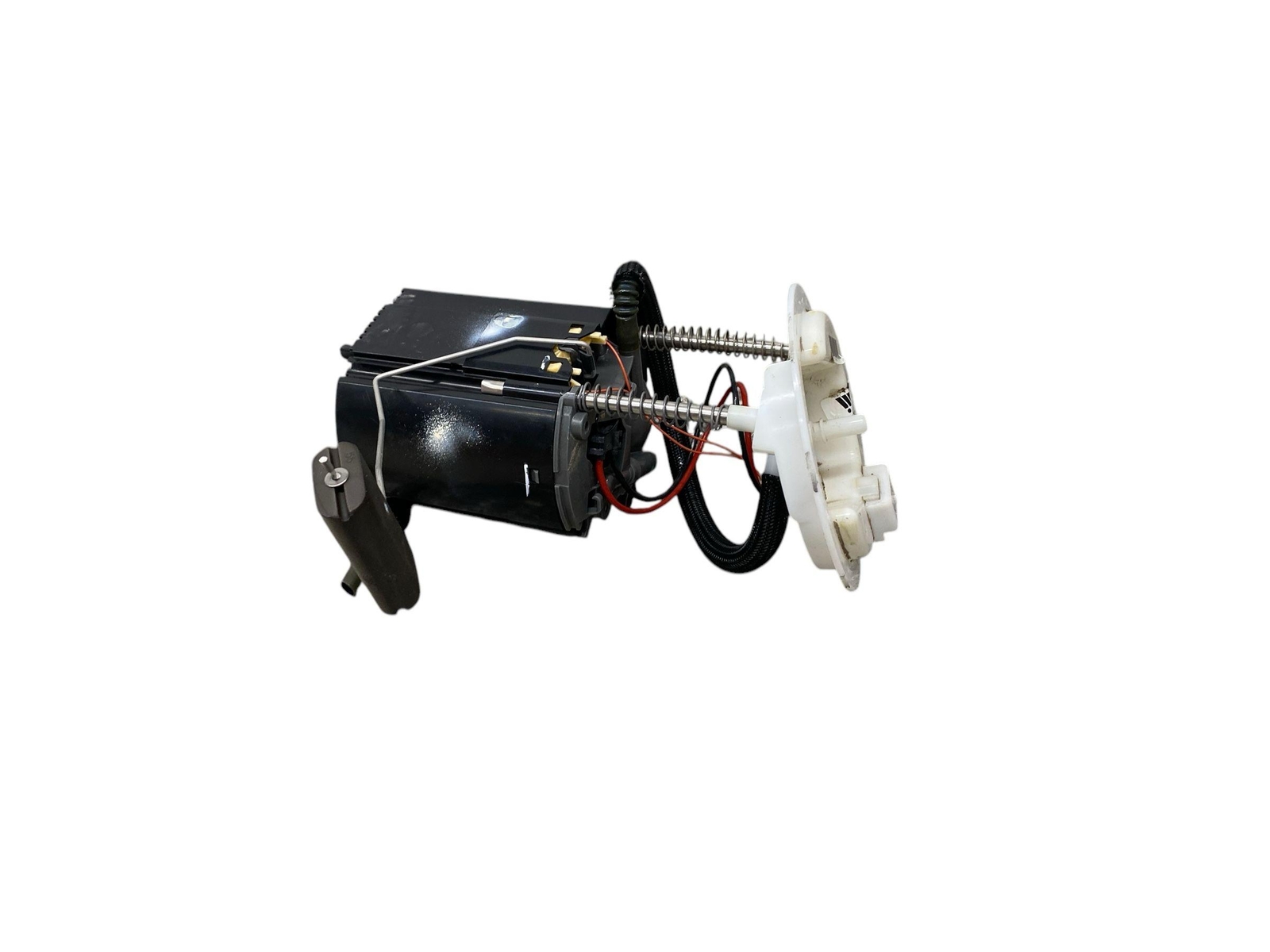 2019 MASERATI LEVANTE TANK MOUNTED FUEL PUMP & LEVEL SENDING UNIT 75K 670035006