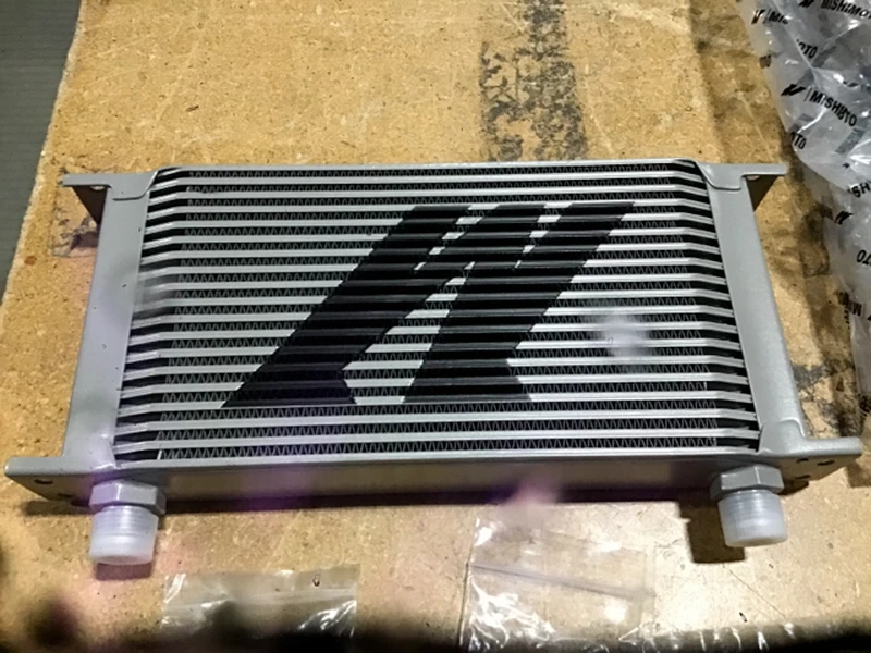 Enfriador de aceite Mishimoto MMOC-370Z-09T para 08-15 Infiniti G37 cupé 08+ Nissan 370Z Foto 4 de 4