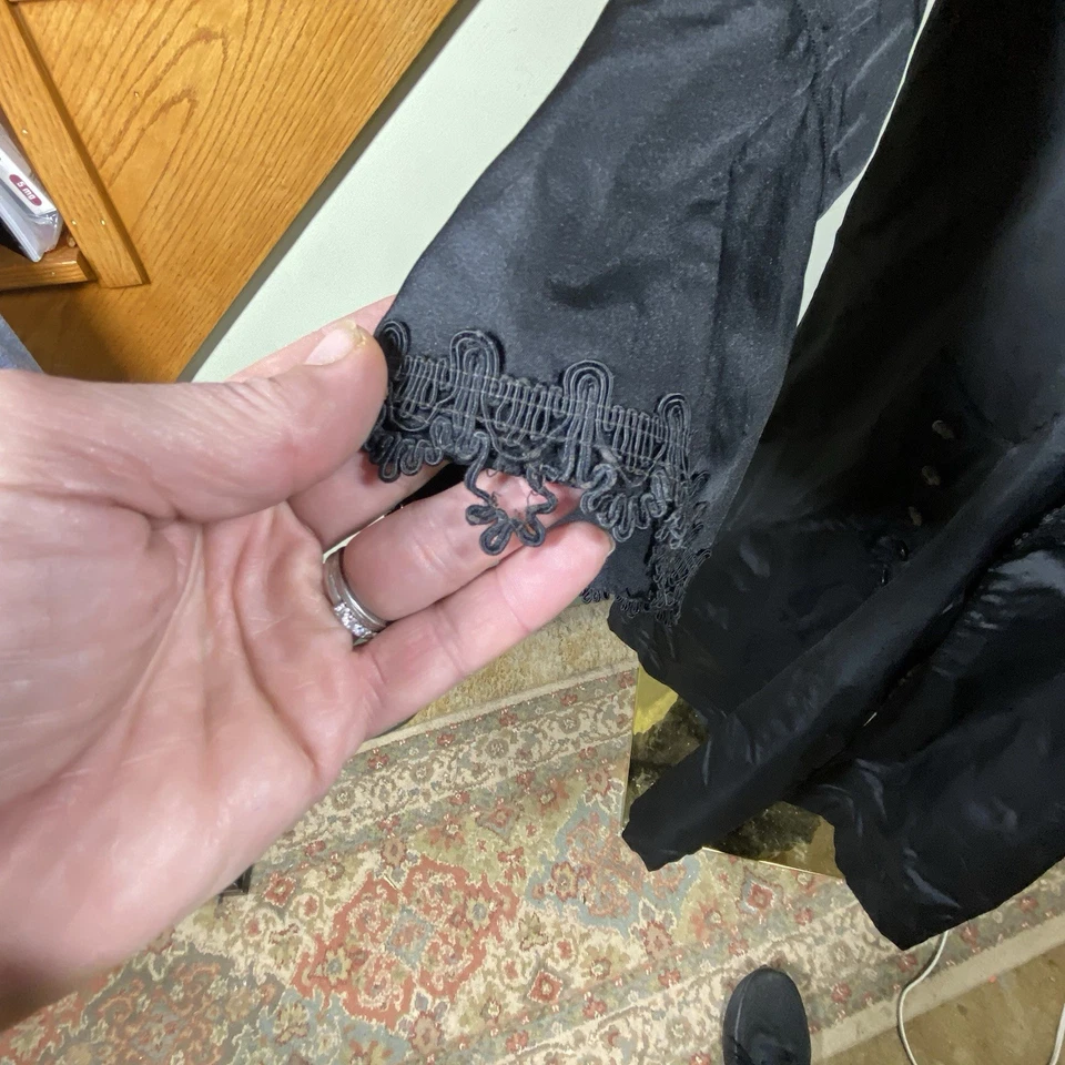 Винтажное эдвардианское черное женское пальто с рукавами-колокольчиками кружевная отделка готический вампирский каприз для чтения - Изображение 4 из 4