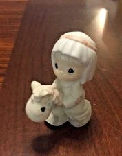 Vtg Precious Moments Enesco 1996 "Making a Trail to Bethlehem"184004 Girl Riding