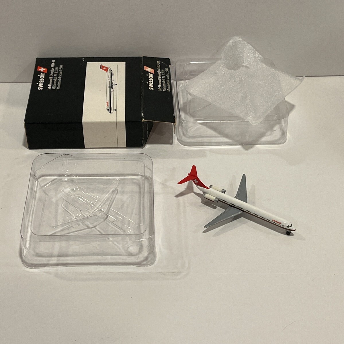 1:500 Herpa Swissair Airlines Douglas MD-81 Jet Die Toy Scale