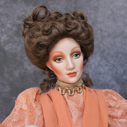Vintage Franklin Mint Heirloom Mother of the Bride Gibson Girl Porcelain Doll - Picture 4 of 7